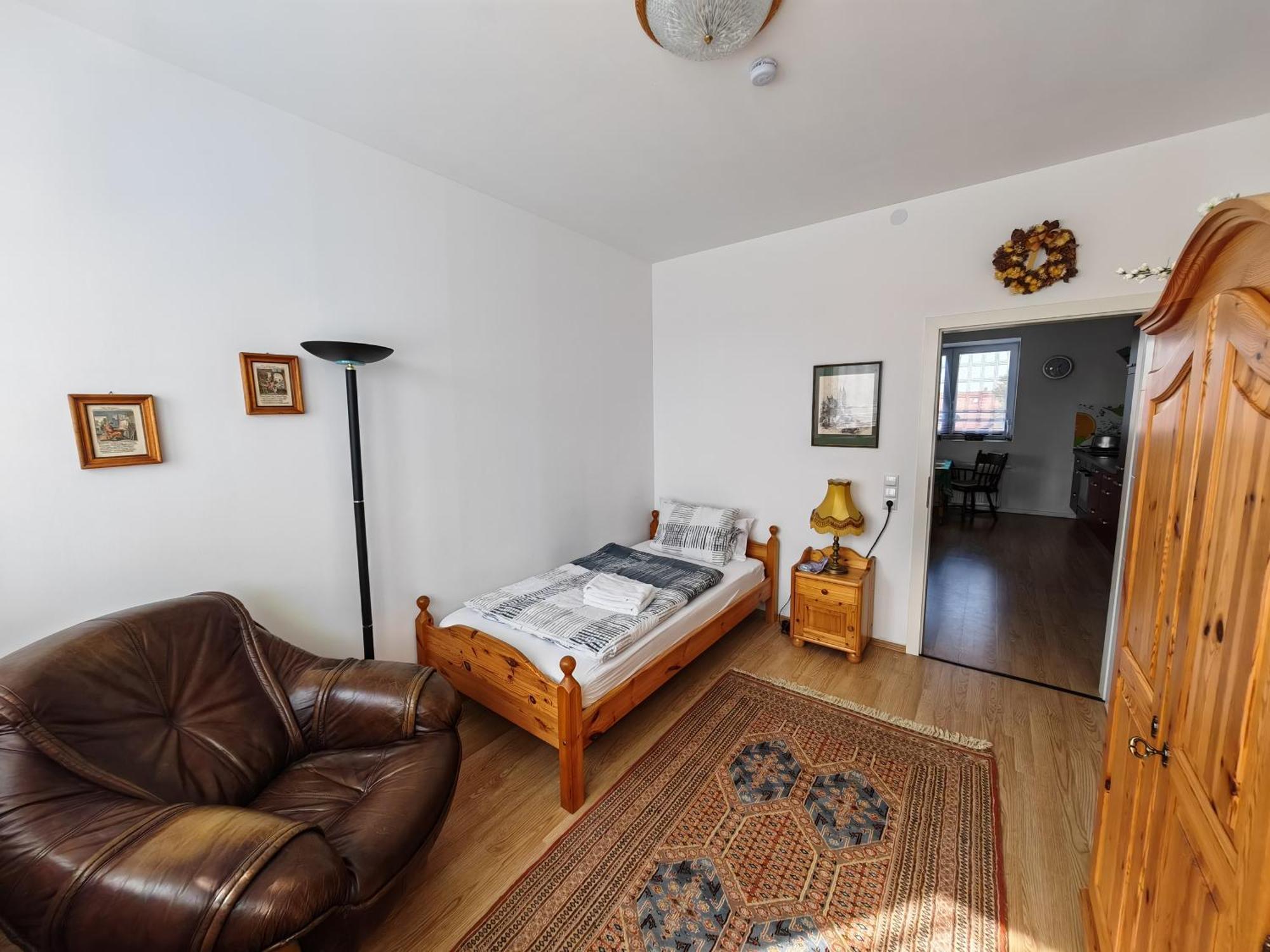 Apartment O3 - Gehobene 6-Zimmer Wohnung 175Qm Fuer 1-7 Personen 2X Dz 3X Ez غرافنفور المظهر الخارجي الصورة