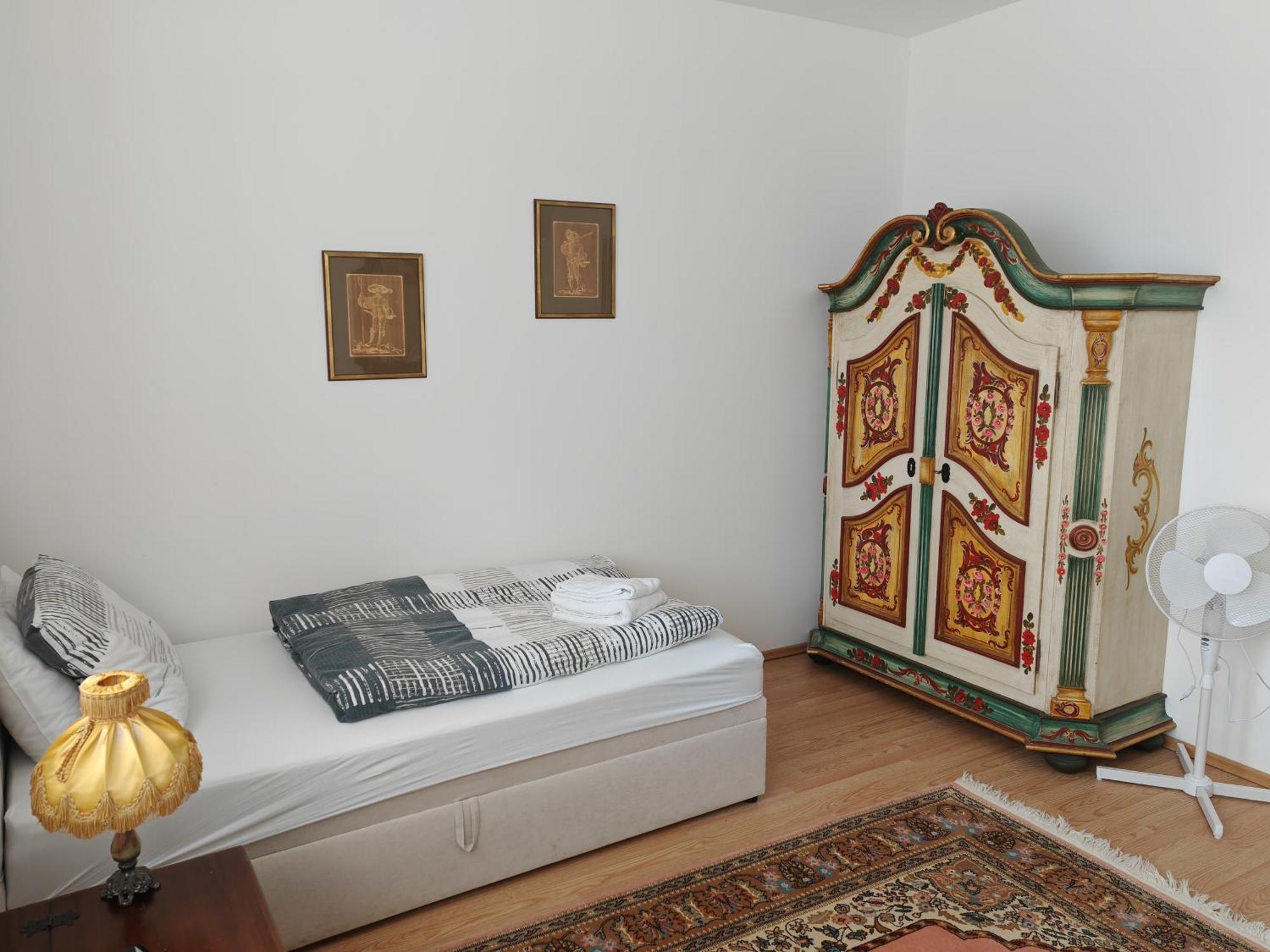Apartment O3 - Gehobene 6-Zimmer Wohnung 175Qm Fuer 1-7 Personen 2X Dz 3X Ez غرافنفور المظهر الخارجي الصورة